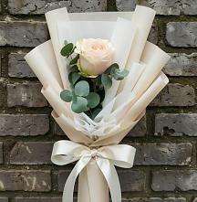 Букет цветов из:  Розы в Юбилейном