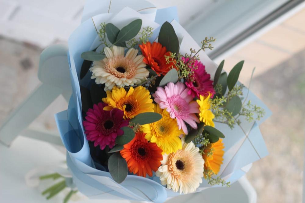 Букет цветов из: Герберы в Юбилейном