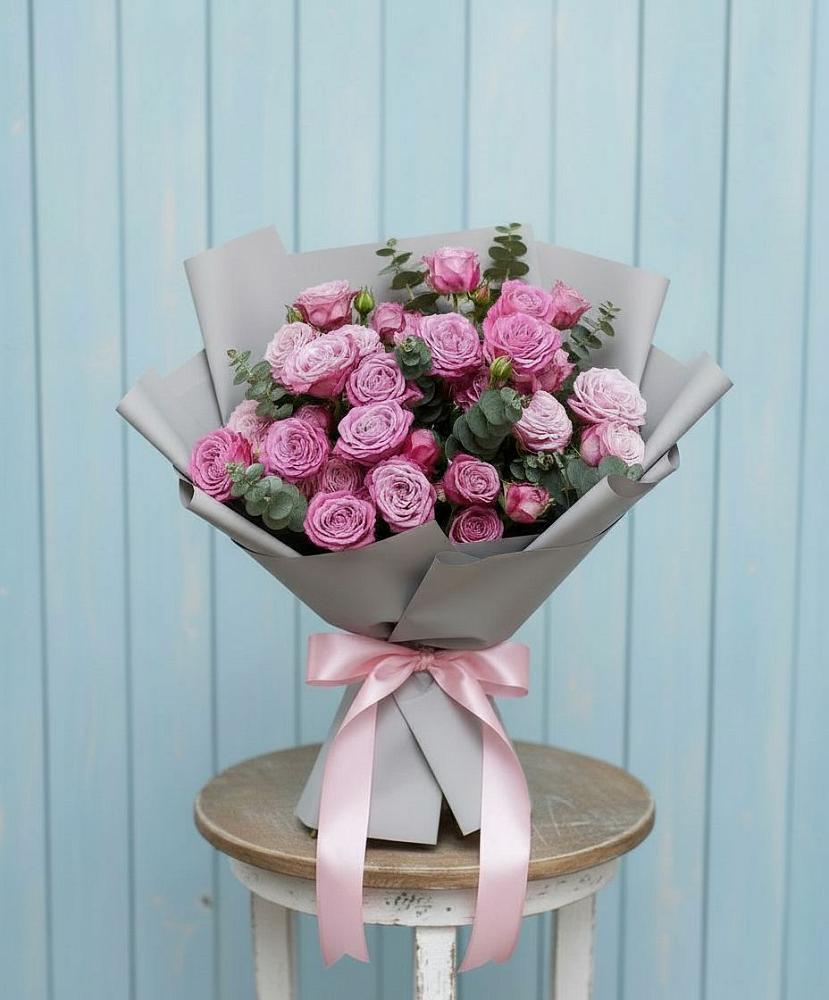 Букет цветов из: Розы в Юбилейном