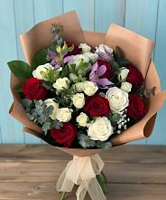 Букет цветов из:  Розы и Альстромерии в Юбилейном