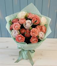 Букет цветов из:  Розы в Юбилейном