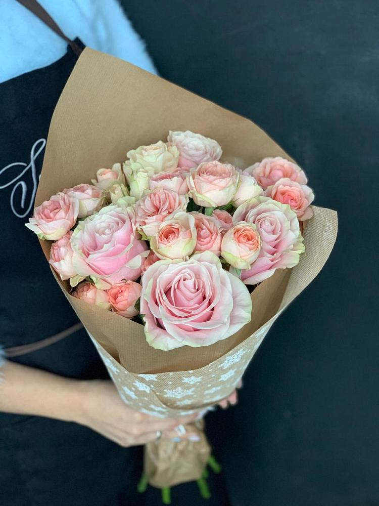 Букет цветов из: Хризантемы и Розы в Юбилейном