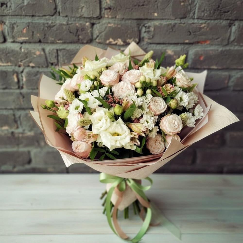 Букет цветов из: Альстромерии, Розы и Хризантемы в Юбилейном