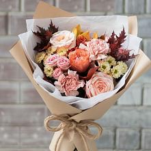 Букет цветов из:  Гвоздики, Хризантемы и Розы в Юбилейном