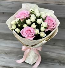 Букет цветов из:  Розы в Юбилейном