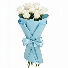 Букет 7 белых роз Проуд в Юбилейном