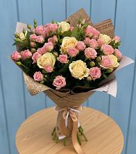 Букет цветов из:  Розы в Юбилейном