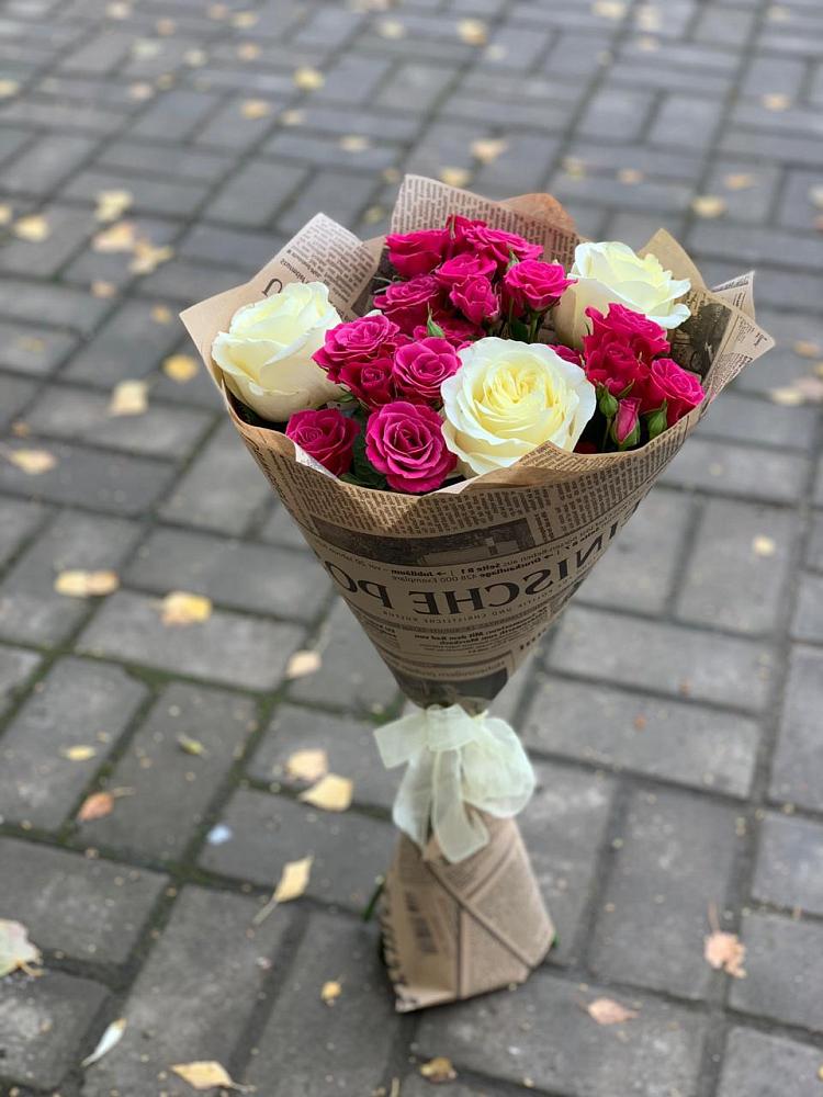 Букет цветов из: Розы в Юбилейном