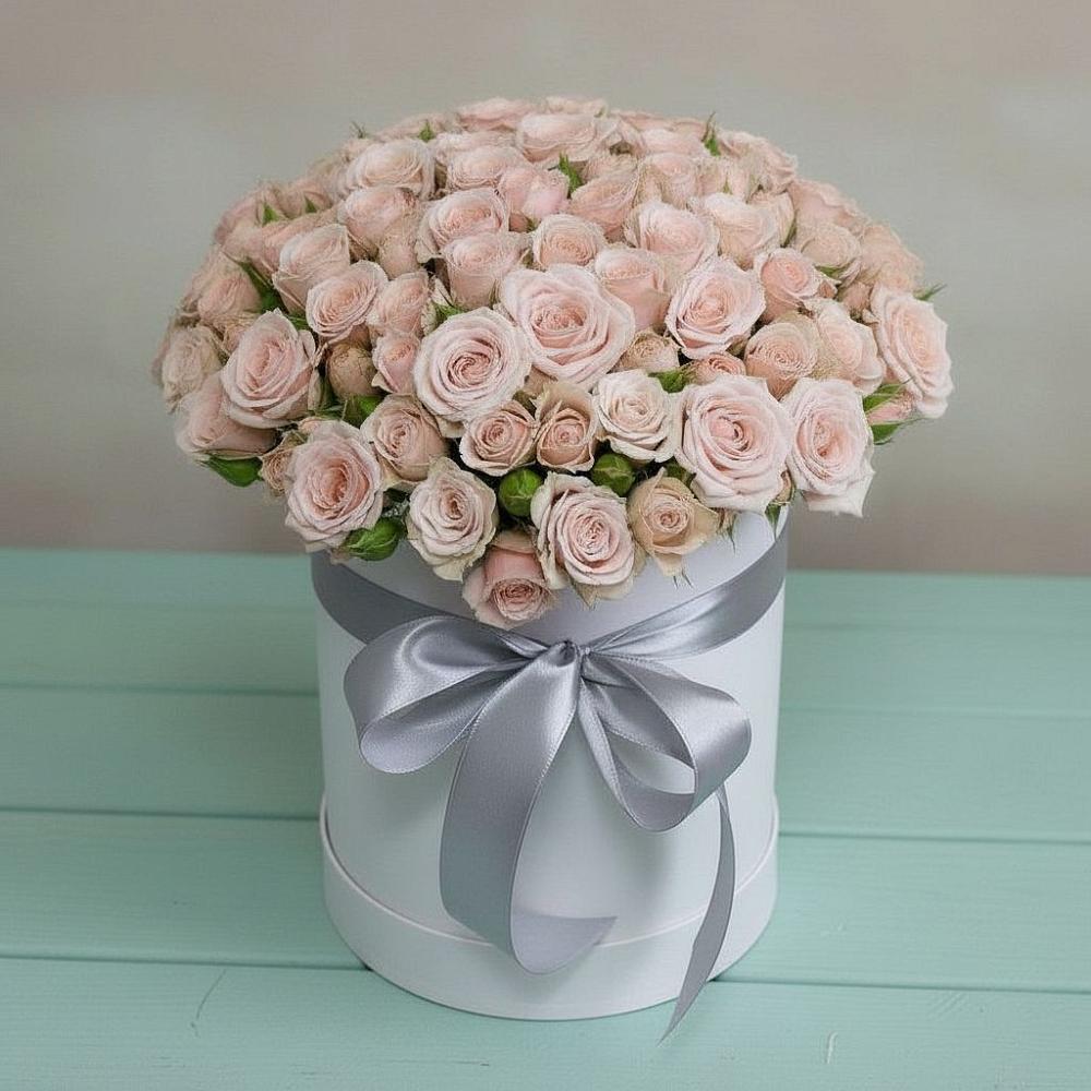 Цветочная композиция из Розы в шляпной коробке в Юбилейном