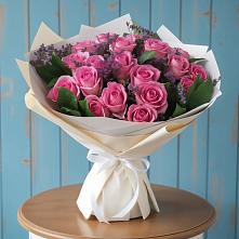 Букет цветов из:  Розы #REPLACE_PRED# Юбилейном